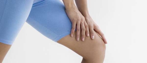 Боль в ноге выше колена: причины, лечение, диагностика
